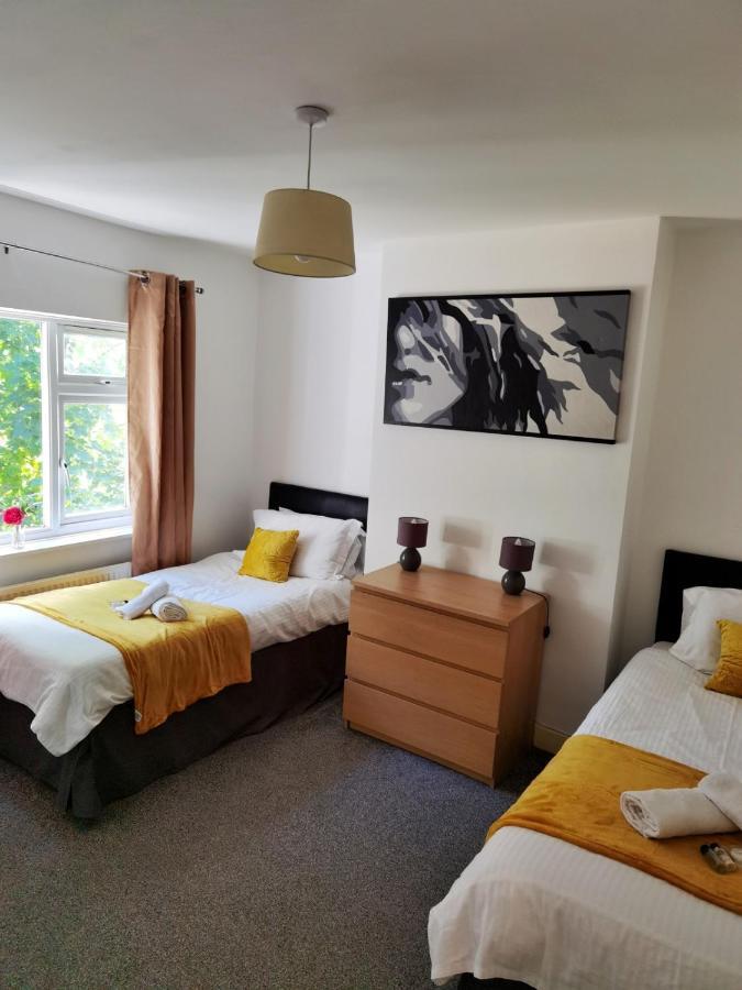 Perry Road, Beautiful Large House Available For Guests And Contractors Parking Wifi Villa Nottingham Exterior foto